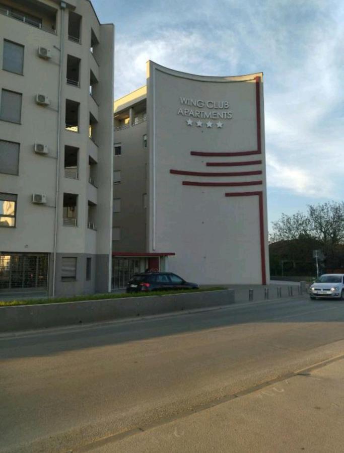 Royalwings Apartman Jagodina Esterno foto