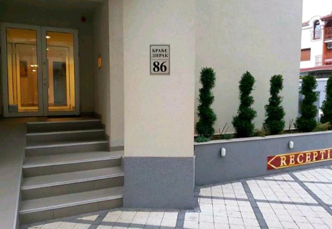 Royalwings Apartman Jagodina Esterno foto