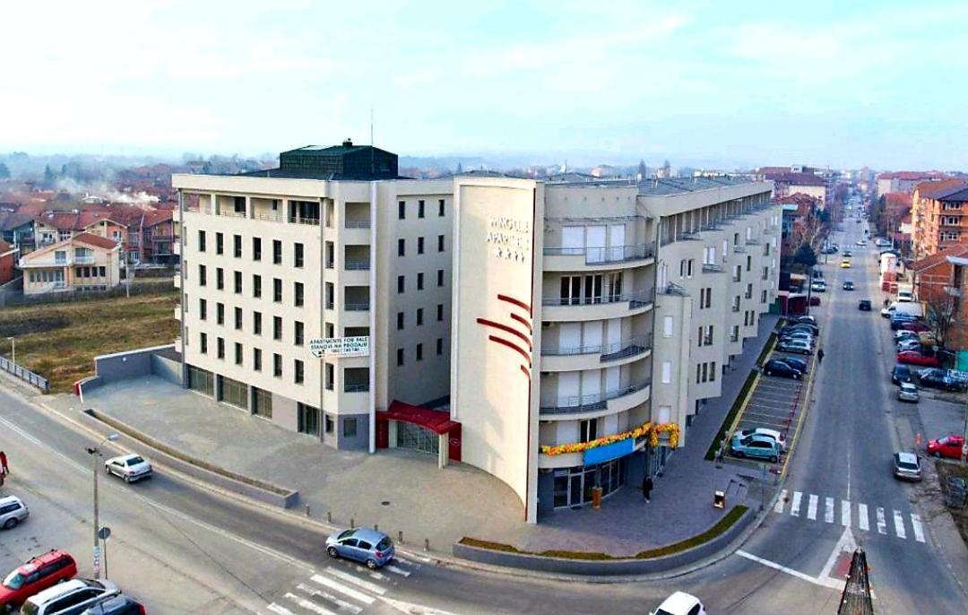 Royalwings Apartman Jagodina Esterno foto