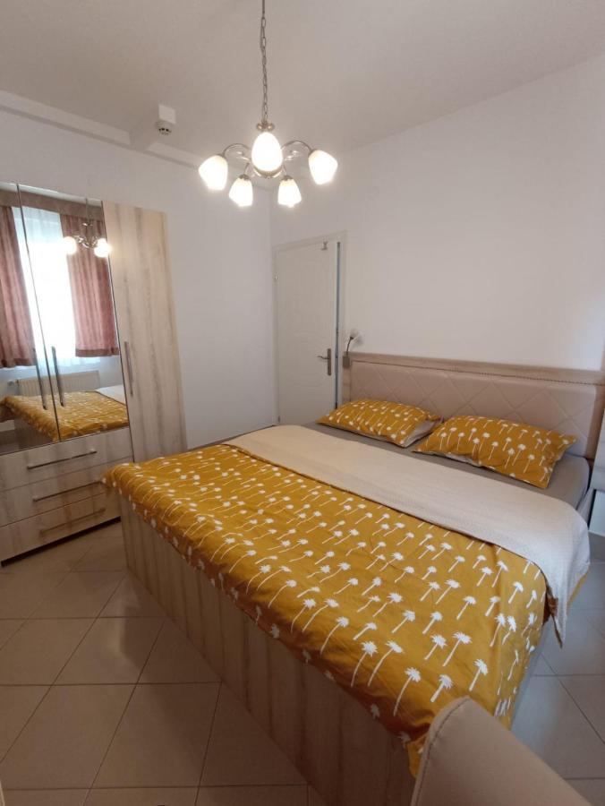 Royalwings Apartman Jagodina Esterno foto